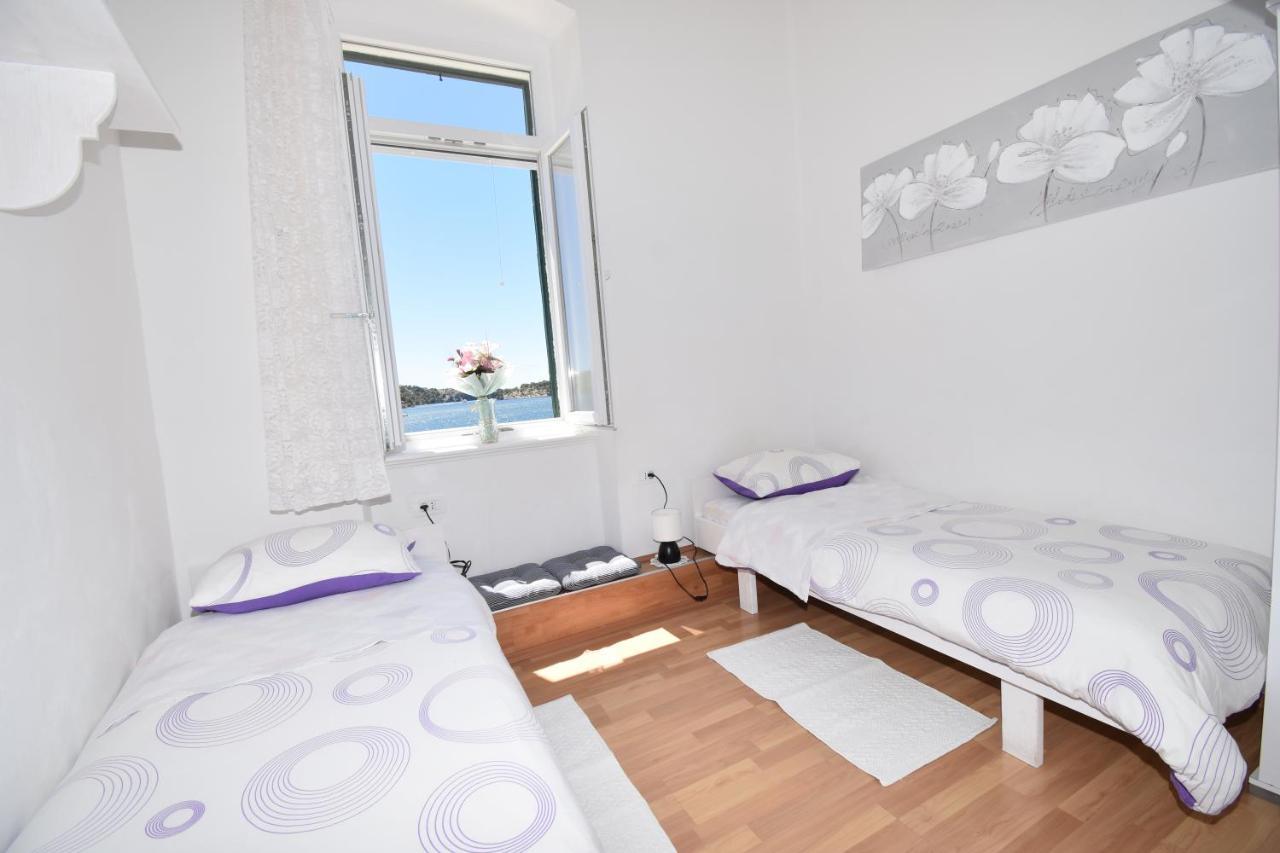 Apartmani Rina Шибеник Экстерьер фото