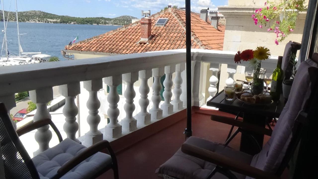 Apartmani Rina Шибеник Экстерьер фото